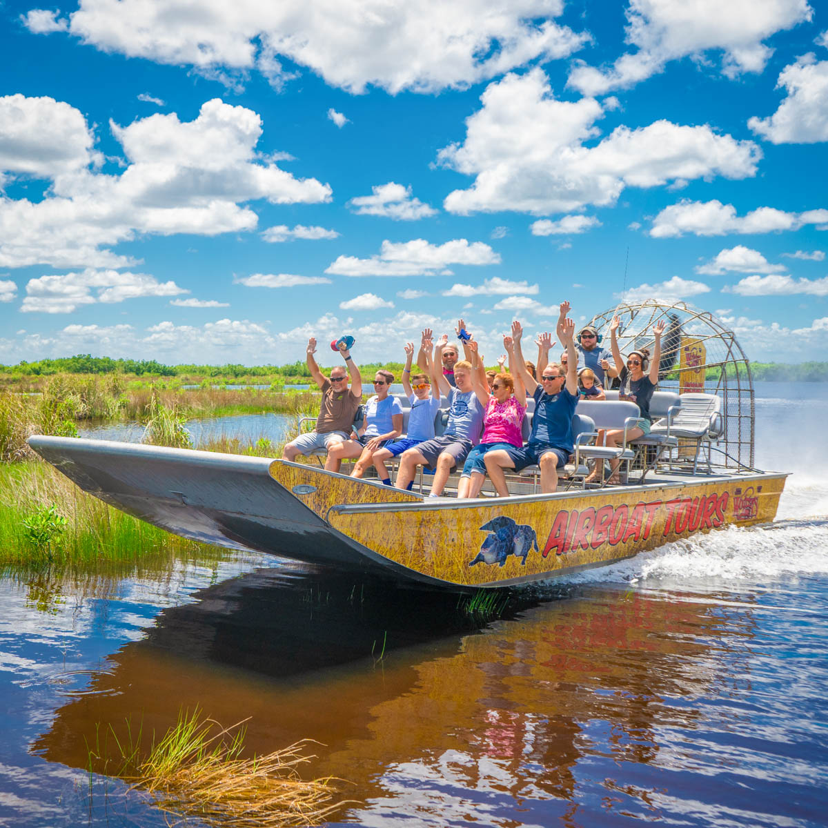 airboat-WOOTENS-AIRBOATS-18-1x1-1200 (1)
